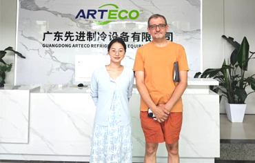 ARTECO Accueille un Client Américain pour une Visite de l'Usine